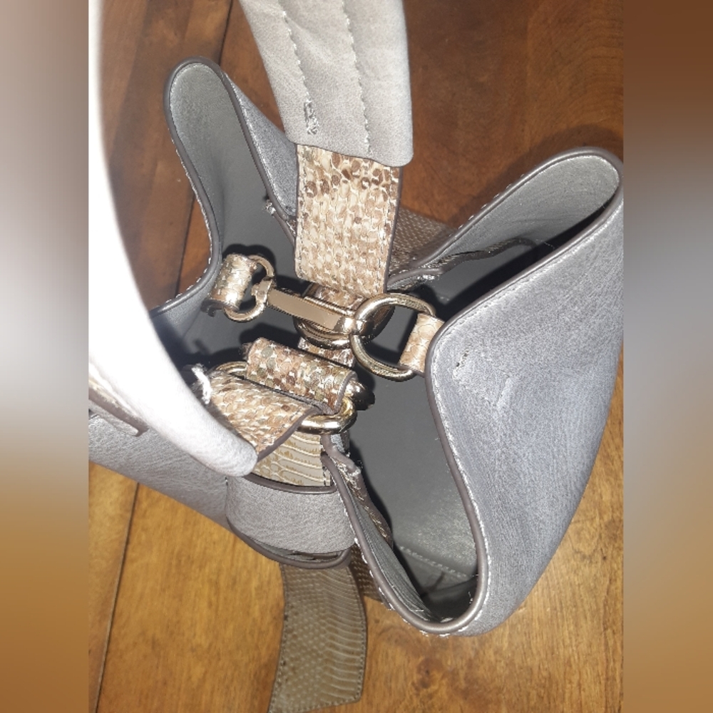 Elegant Gray and Taupe Snakeskin Vegan Leather Women's Bag - Picture 14 of 16